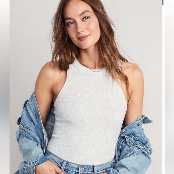 Old Navy Cropped Tank - Picture 1 of 4